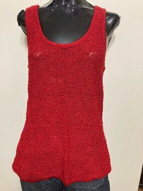 Red Sleeveless Knit Tank Top
Item# SSswt1